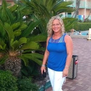 Meet your Posher, Christy